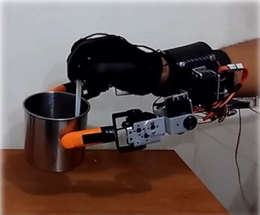 Undip Develops Tool to Make One Hand Function Like Two Hands