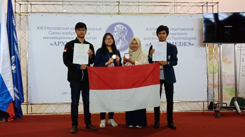 Undip Student Team Brings Gold Medal Home from Moscow
