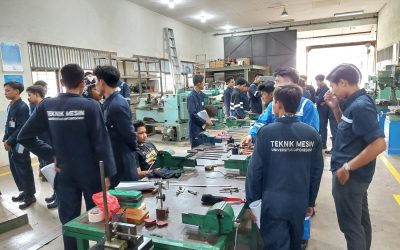 Praktikum Proses Produksi dan CNC tahun 2023: Mengasah Hardskill Mahasiswa Mesin